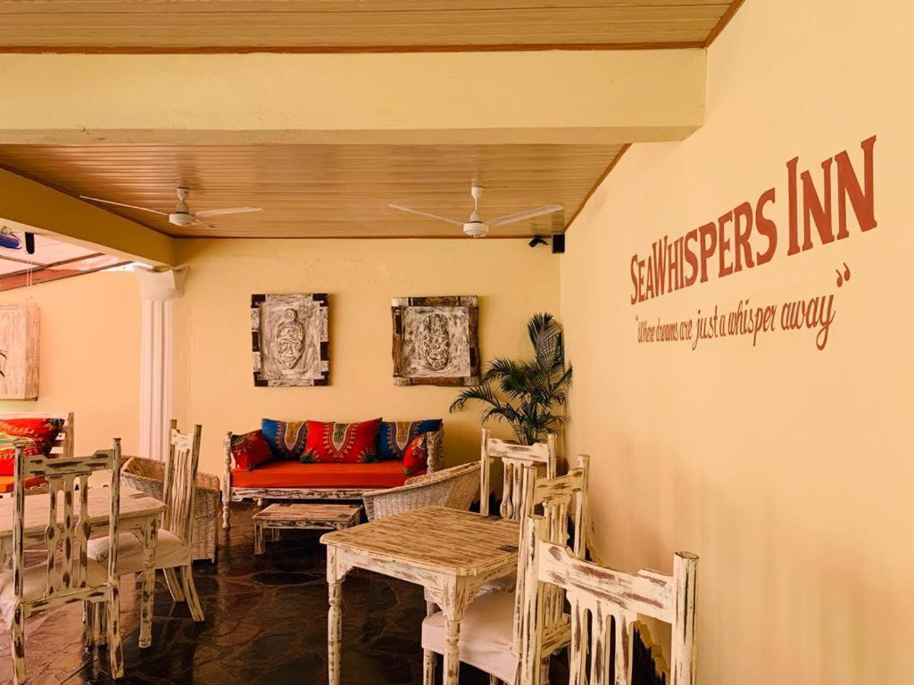 Seawhispers Inn Watamu Exterior photo